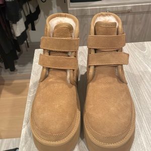 UGG Neumal Platform Bootie, chestnut size 39 (US 9)